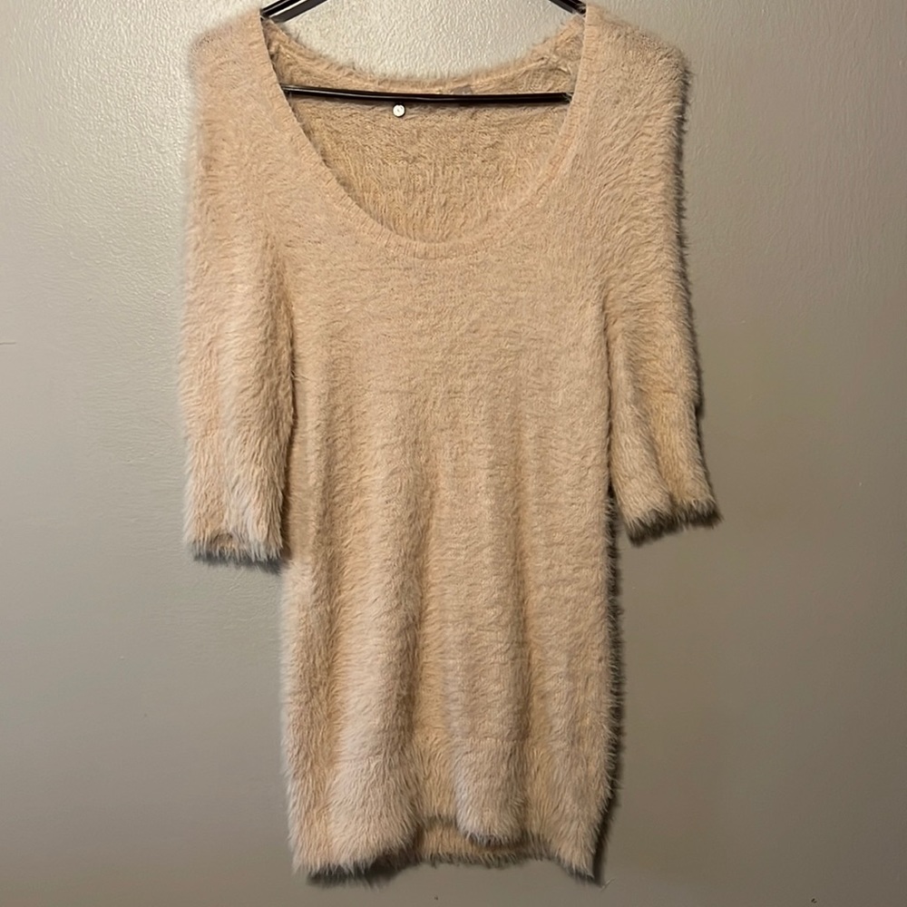 Anthropology sweater pale pink/cream
